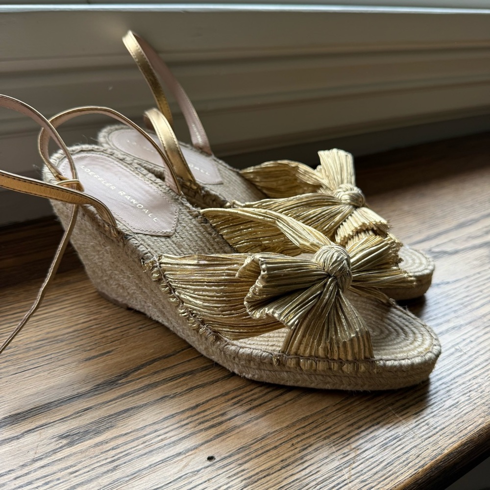 Loeffler Randall Women’s Peri Gold Pleated Wedge Espadrille Size 10